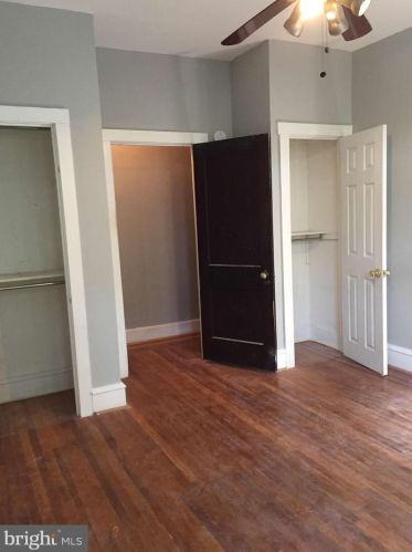 412 Maple Ave, Camden NJ  08106-2055 exterior