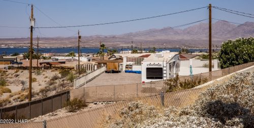 585 Knobhill Dr, Lake Havasu City AZ  86403-4937 exterior