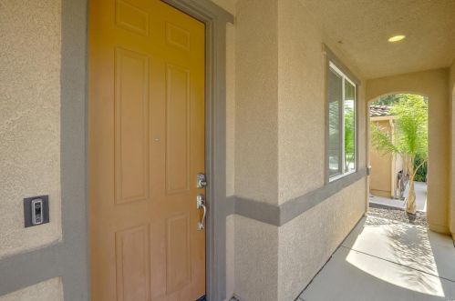 5212 Mayrene Bates Ln, Fairfield, CA 94533-1496