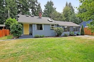 1743 125th St, Seattle, WA 98125-4150