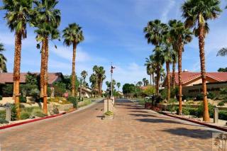 78740 Maracas Ct, La Quinta CA  92253-2419 exterior