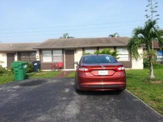 4728 135th Pl, Miami, FL 33175-3852
