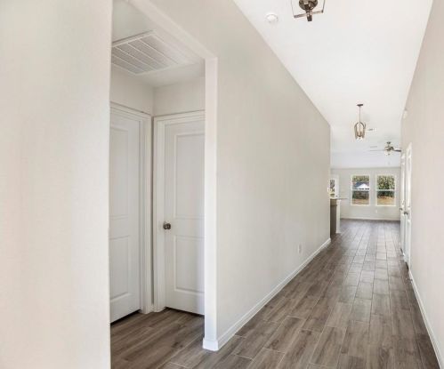 161 Coral Gables, Chita TX  75862-6998 exterior