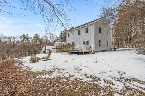 31 Cornish Tpke, Unity NH  03773-2300 exterior