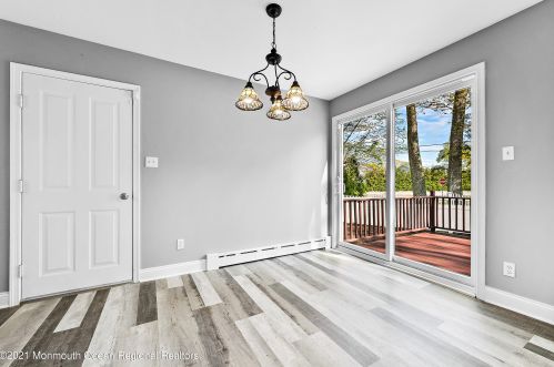 2278 Burroughs Ave, Northfield NJ  08225-1063 exterior