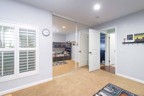 1350 Escondido, Escondido CA  92026-2511 exterior