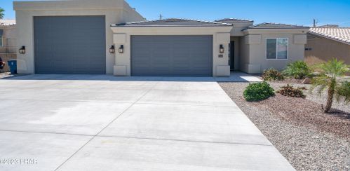 3964 Chemehuevi Blvd, Lake Havasu City, AZ 86406-4542