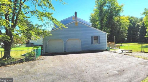 2503 Pennsylvania Ave, West Deptford NJ  08096-4753 exterior