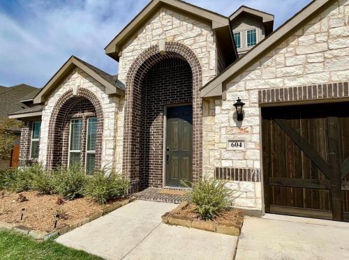 604 Wildriver Trl, Fort Worth, TX 76131-3207