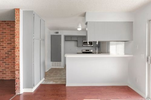 1329 Elderberry Ave, Ontario CA  91762-1018 exterior