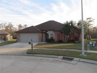 2628 Daniel Ct, Marrero, LA 70072-7802