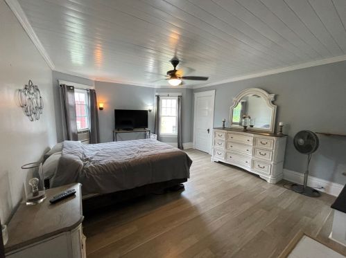 311 10th St, Franklin PA  16323-1150 exterior