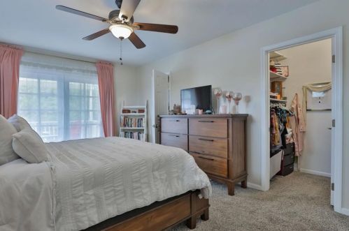 6832 Airoso Ave, San Diego CA  92120-5323 exterior