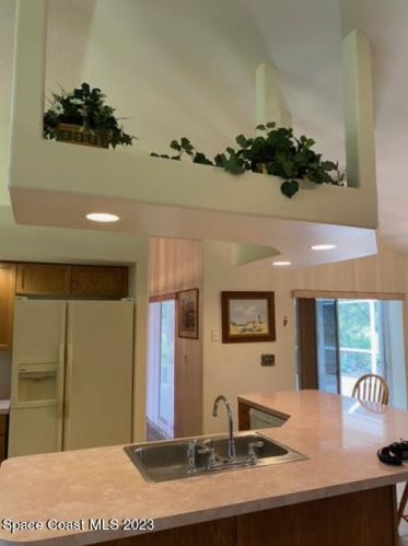 882 Majestic Ave, Sebastian FL  32958-6014 exterior