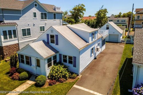102 Niblick St, Point Pleasant Beach NJ  08742-3114 exterior