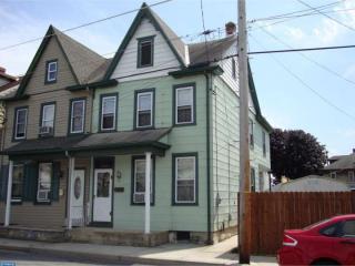 110 Guilford St, Lebanon, PA 17046-3852