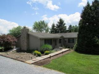 2741 Meadow View Rd, Old Line PA  17545-8320 exterior