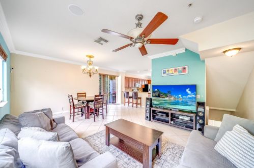 2850 Oasis Dr, Boynton Beach FL  33426-8665 exterior