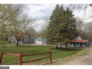 1702 14th St, Faribault, MN 55021-2506
