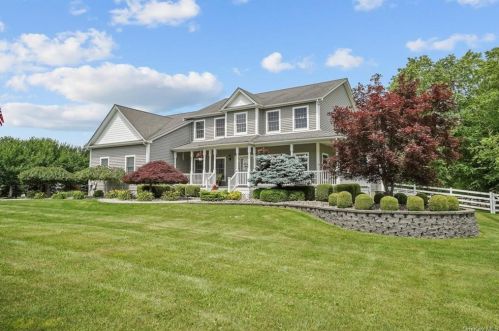 5 Stanley Way, Camp Bell Hall, NY 10916-2430