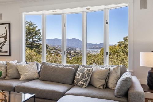 105 Santa Rosa Ave, Sausalito, CA 94965-2049
