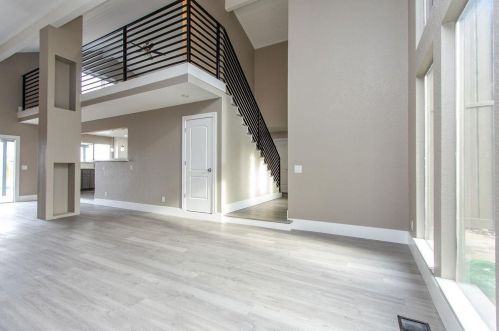 1812 Golf Rd, Turlock CA  95380-9746 exterior
