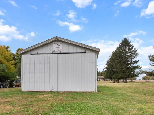 2545 Olmstead Rd, West Jefferson OH  43162-9640 exterior