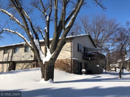 1339 Ashland Pl, Spectacle Lake, MN 55008-2164