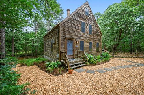 180 Glacier Hills Rd, Eastham, MA 02642-2172