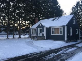 1120 Hoover Ave, Utica, NY 13501-3355