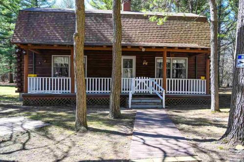 3581 11th Ct, Wisconsin Dells, WI 53965-8879