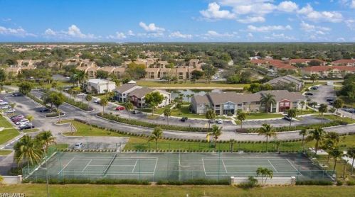 108 Santa Clara Dr, Naples FL  34104-5431 exterior