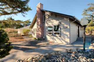 2436 Edgewood St, Jewell, OR 97138-5024