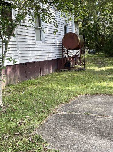 107 5th St, Oxford, NC 27565-3582
