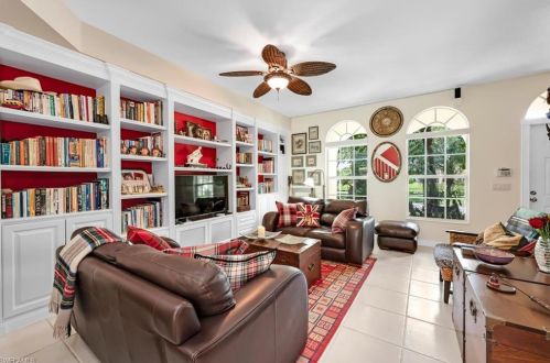 3530 Zanzibar Way, Naples, FL 34119-1618