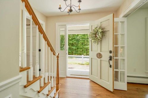 23 Winston Dr, Rhinebeck, NY 12572-2168