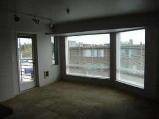 920 63rd St, Seattle WA  98115-5536 exterior