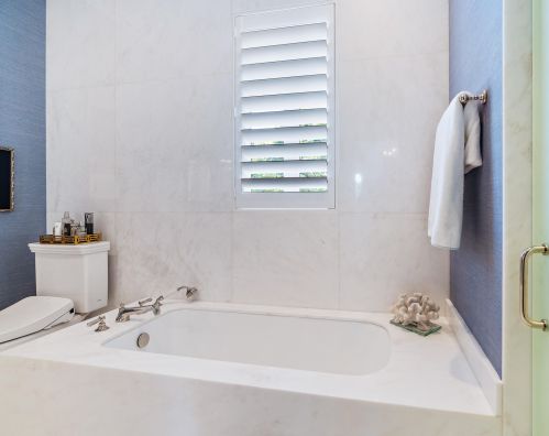 444 Chilean Ave, Palm Beach FL  33480-4529 exterior