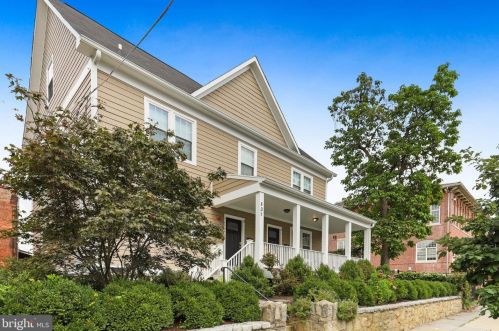 837 Shepherd St, Washington, DC 20011-5822