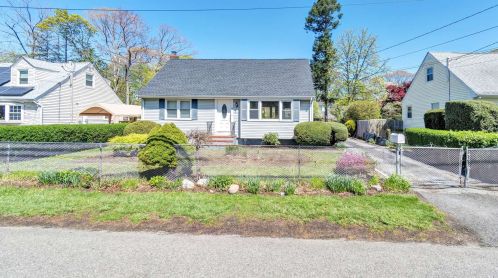 23 17th St, Huntington Station NY  11746-2912 exterior