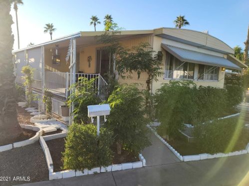 7300 51st Ave, Glendale, AZ 85301-2005