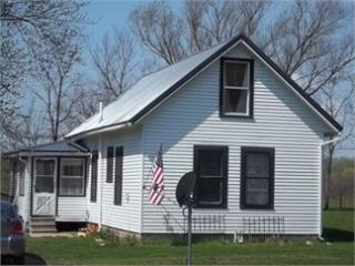 409 4th St, Garber, IA 52048-8008