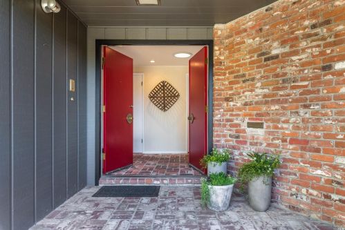 7190 Fircrest Ave, Sebastopol CA  95472-4430 exterior