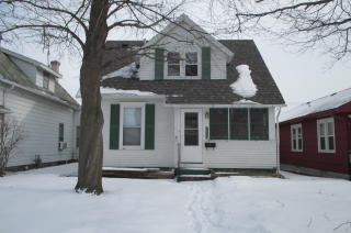 2020 Scott St, South Bend IN  46613-1938 exterior