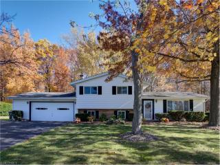 1029 Iroquois Run, Macedonia, OH 44056-1232