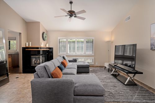 70425 Mottle Cir, Rancho Mirage CA  92270-2419 exterior