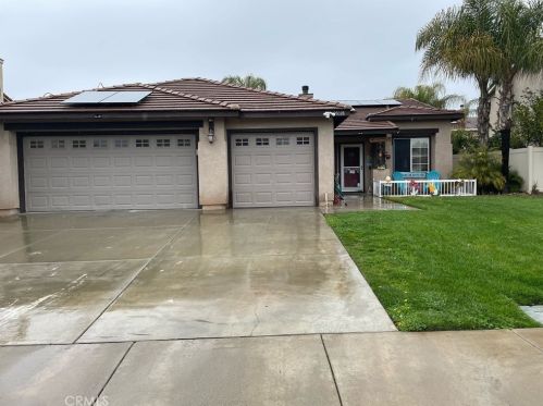 23038 Empire Penguin Rd, Wildomar, CA 92595-8042