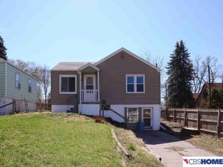 2535 Iowa St, Omaha, NE 68112-3106