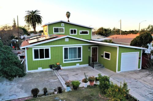 823 San Rafael St, Sunnyvale, CA 94085-3454