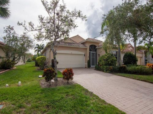 387 Sunview Way, Port Saint Lucie, FL 34986-2900